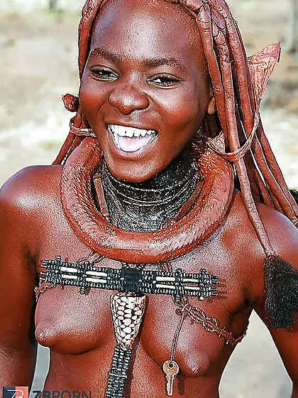 Cute dark-hued bra-stuffers - geile schwarze Titten - Part III