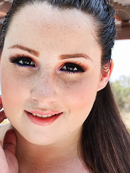 Size chick strips blue