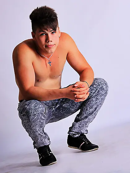 White gay stevenvargas snapshot