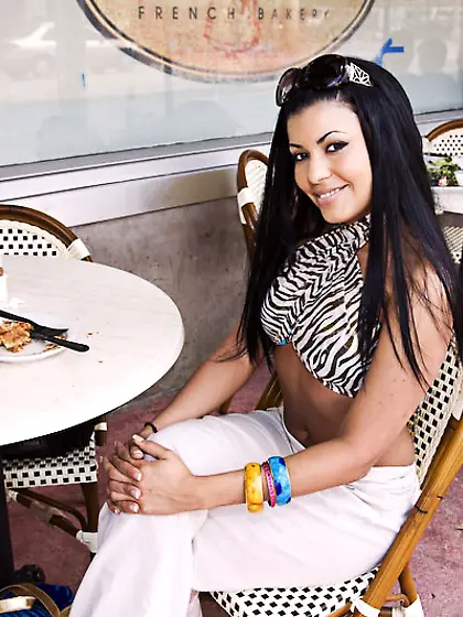 Giselle beach stoning brunette