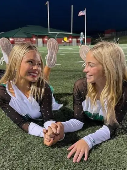 Blonde goddess plus a pair