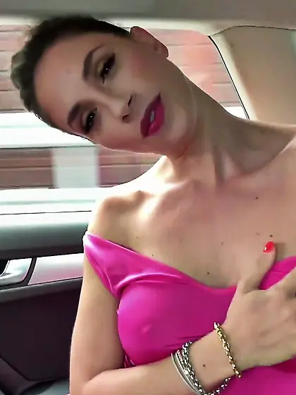 Dark-haired beauty Malena Nazionale gets roughly fucked