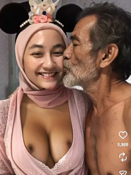 Drg Caca pornstar muslimah indo