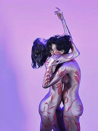 body painted sexy dance