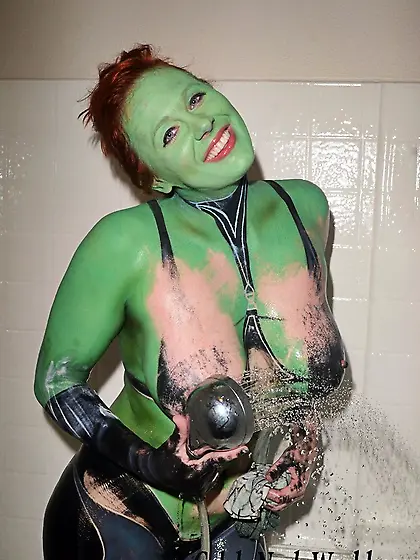Maitland Ward Naked In Body Paint (Pussy Lips Included!)