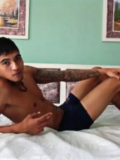 Brunette jhon perform anal