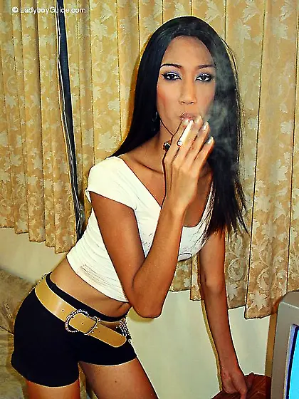 Cock loving slut gets fucked