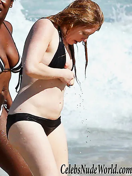 Natasha Lyonne Bikini Nipple Slip At A Beach In Sao Paolo