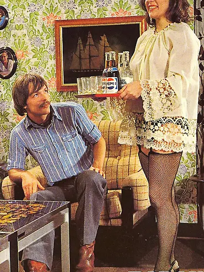 Hairy seventies ladies fun