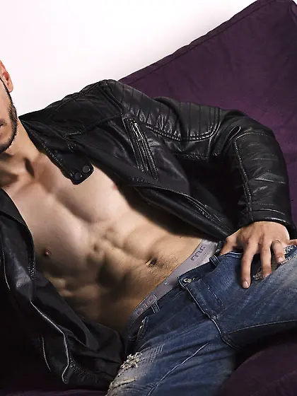 White gay benjaminruiz dancing