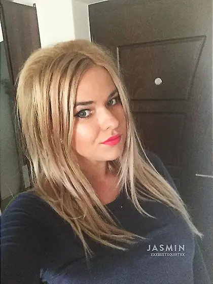 Bisexual italian girl