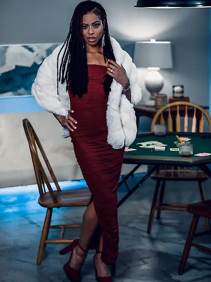 Kira Noir and Jane Wilde licking passionately on the sofa