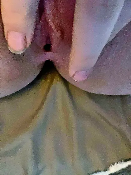 Exposed amateur teen pink pussy alt