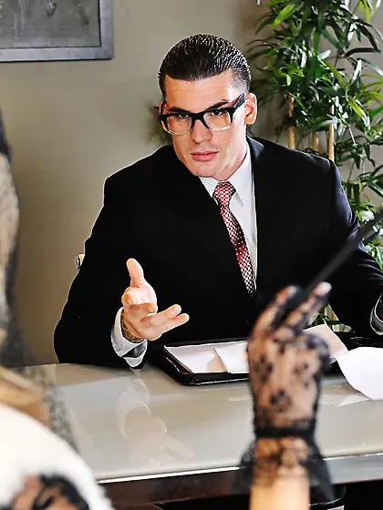 Ash Hollywood and Clover watch Brandi Love give a POV blowjob