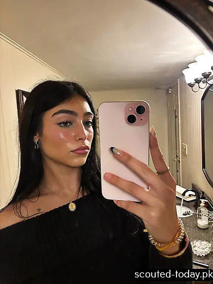 maggie (gallery)