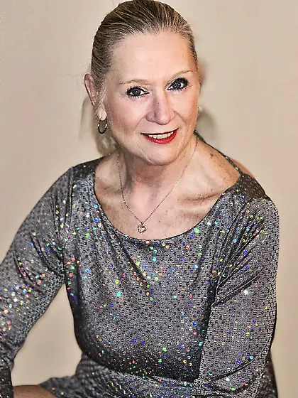 MILF Dani D Mature #40 FREE PHOTO SERIES