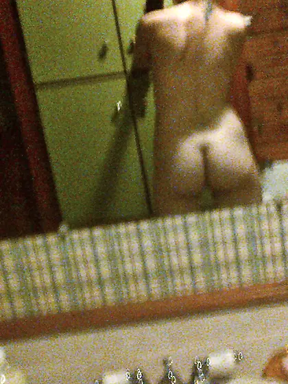 freaky pregant chick