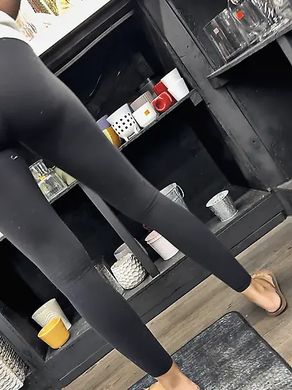 Ass,  feet and milfs