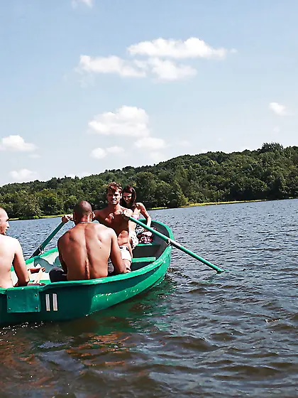 Facial amateur teen gangbang