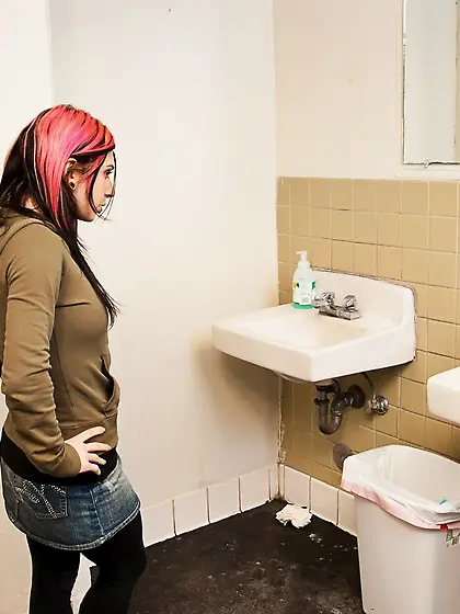 Sexy MILFs takes her sponsor to the restaurant toilet to thank h