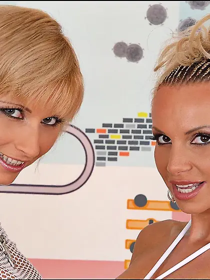 Hot blonde Francesca Felucci and her identically dressed girlfri