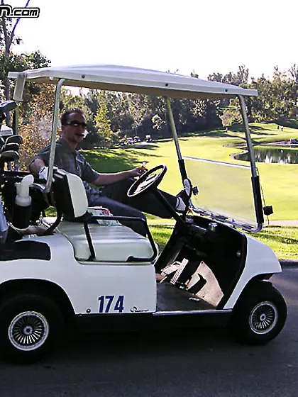 Perfectly shaped Kelly Madison takes a fat and long rod deep int