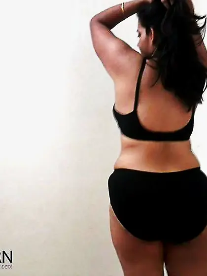 Indian inexperienced Mature let you take some photos for 20$