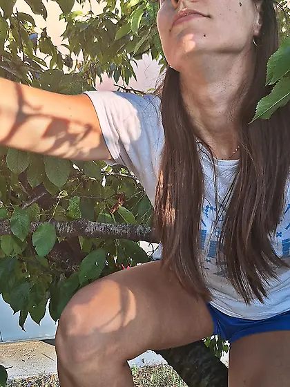 Cunt ready for strangle