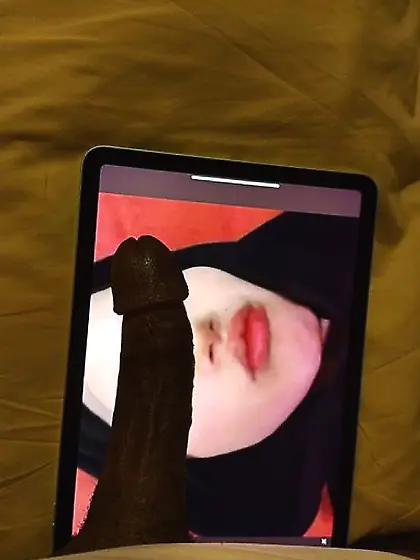 مريم القحبه السوريه