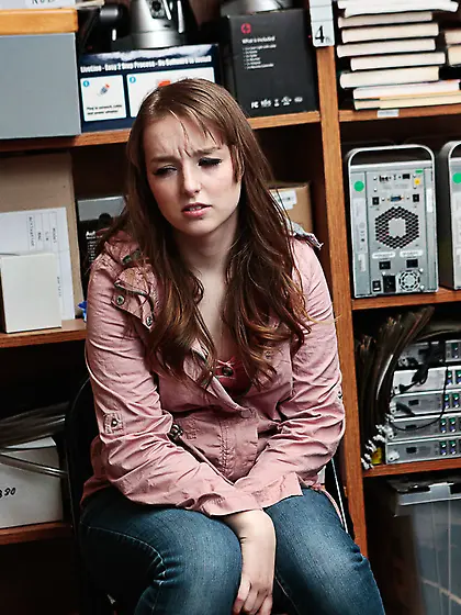 Cleo Clementine sucks guard Ryan Mclane's cock before he cums