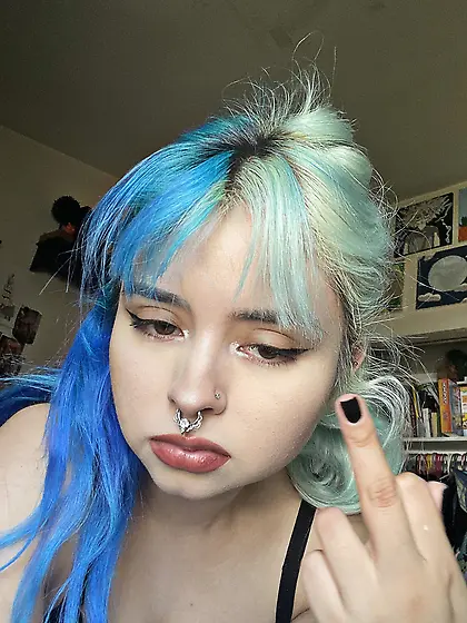 Young alternative emo slut exposed
