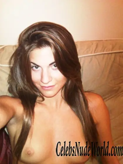 Dazzling Anna Lynn McCord on leaked pics