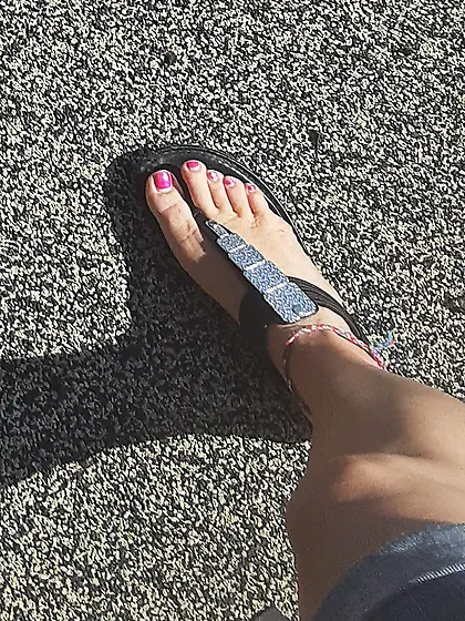 Girlfriend sexy feet