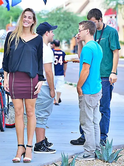 Seducing blonde Courtney Dillon showing off her nude tits and se