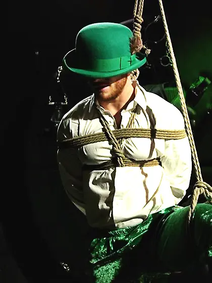 Rope bondage and banging the tranny's pussy