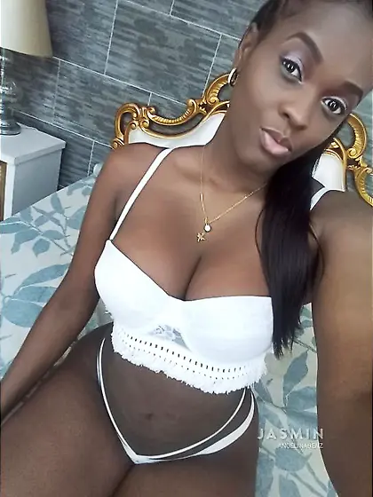 Athletic ebony teen