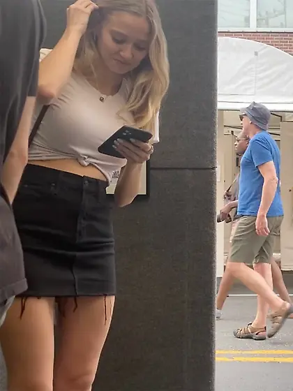 Big Tits Blonde on public spy cam