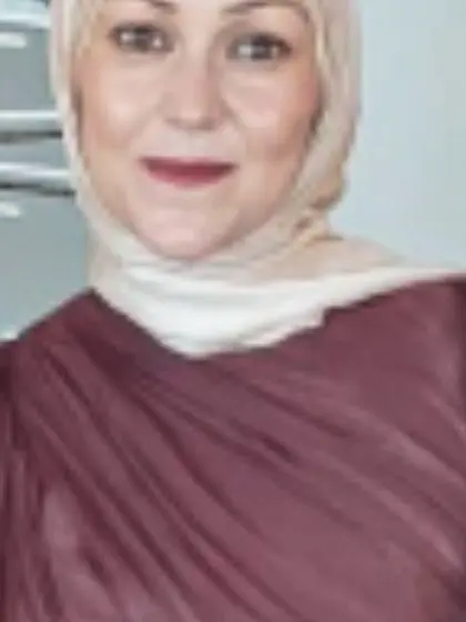 Waiting for her hbull