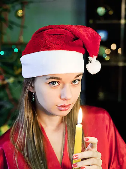 Pretty santas helper discloses