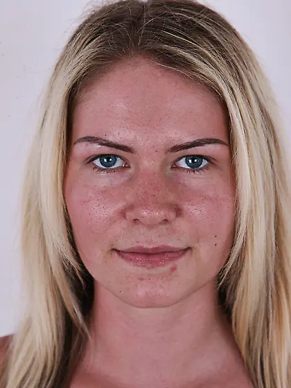 Flirty flower small breasts