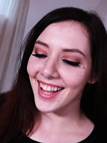 Cute amateur teen handjob