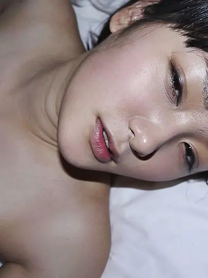 NANA USAMI(宇佐美 なな)