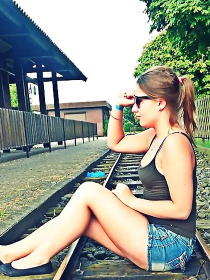 Sexy teens on facebook 3