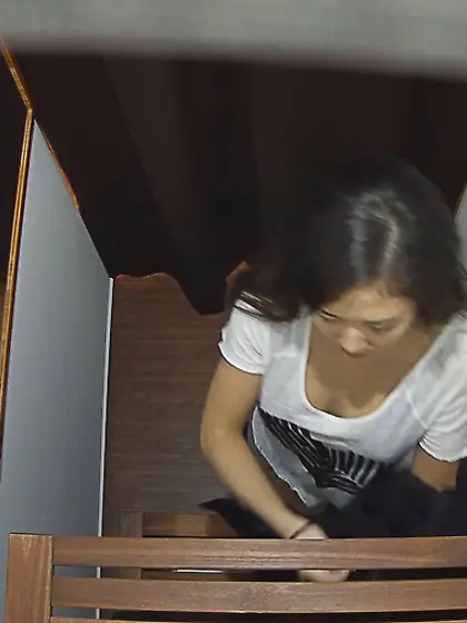 Professional masseur seduces slender