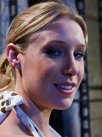 Blonde amateur humiliated hard