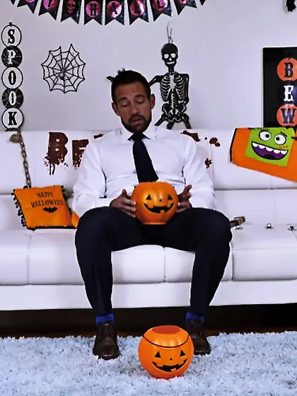 MILF's outstanding cosplay fuck