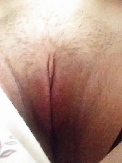 Naked phone selfies - teen tries out her new mobile