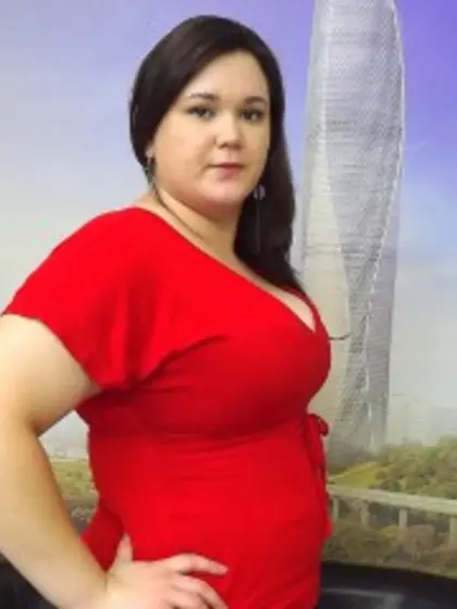 20 yo brunette Amber.