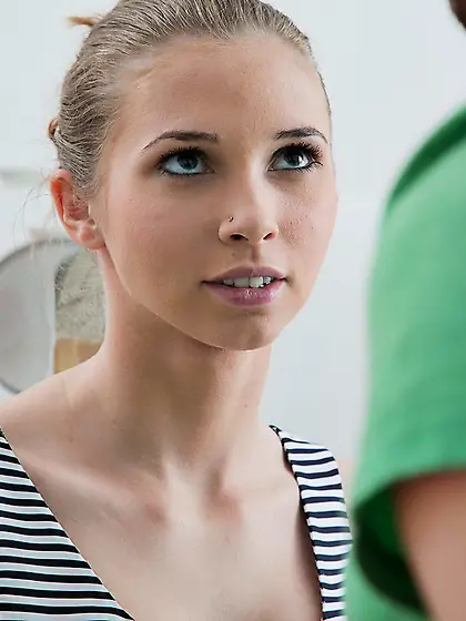 Big boobs teen named Kortny is showing what he can have