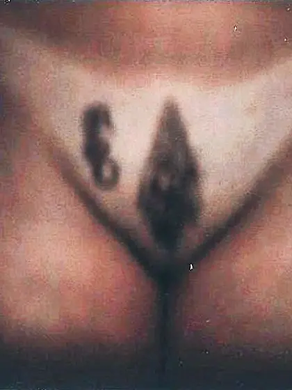 Thays bikini tanlines